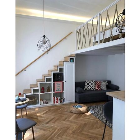 Lovely Downtown Home In Budapeste Exterior foto